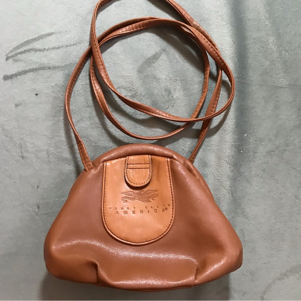 Vintage America PERRY ELLIS brown “shell” style crossbody leather bag
